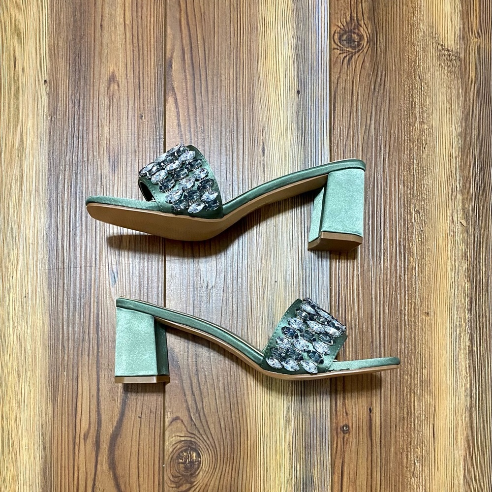 G.C. Shoes Woman’s Jade Green Heeled Sandals NWOT